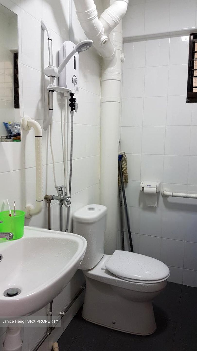 Blk 804 Khatib Gardens (Yishun), HDB 4 Rooms #563491021